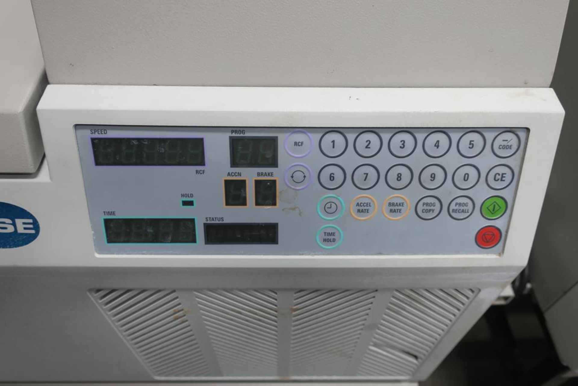 Sanyo Falcon 6/300 MSE Medical Centrifuge - Image 2 of 2