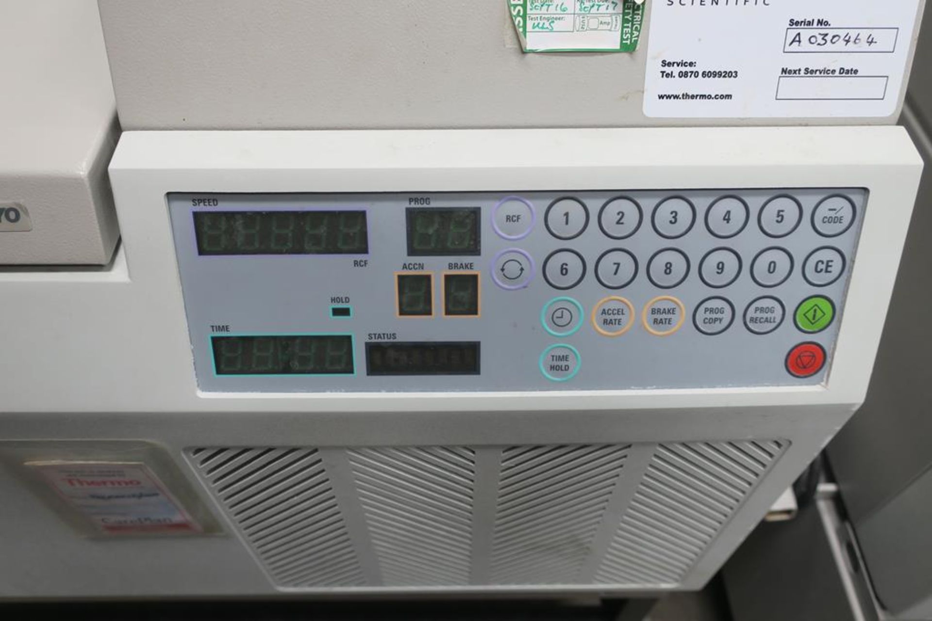 Sanyo Falcon 6/300 MSE Medical Centrifuge - Image 2 of 2