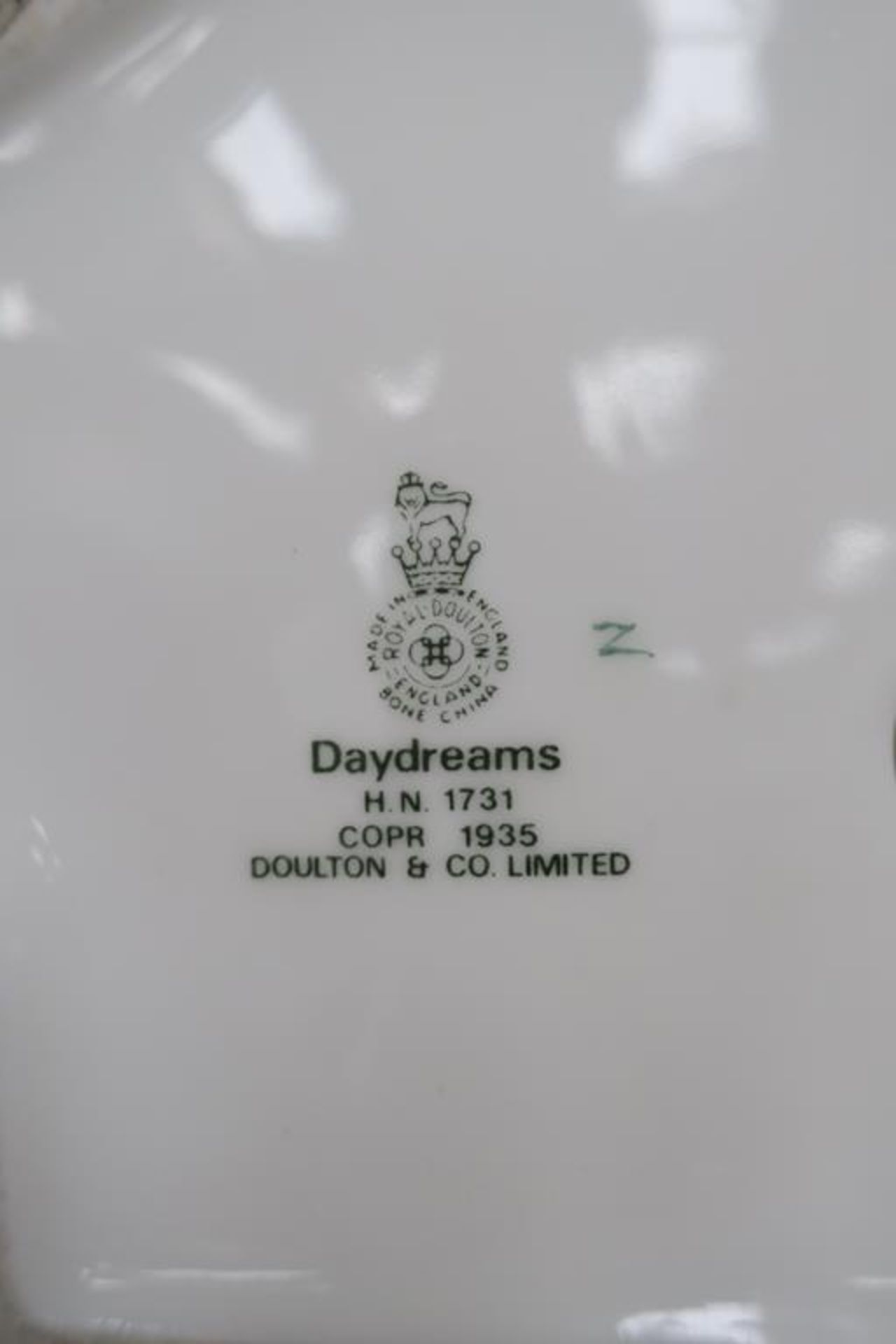 Royal Doulton Daydreams Figurine - Image 5 of 5