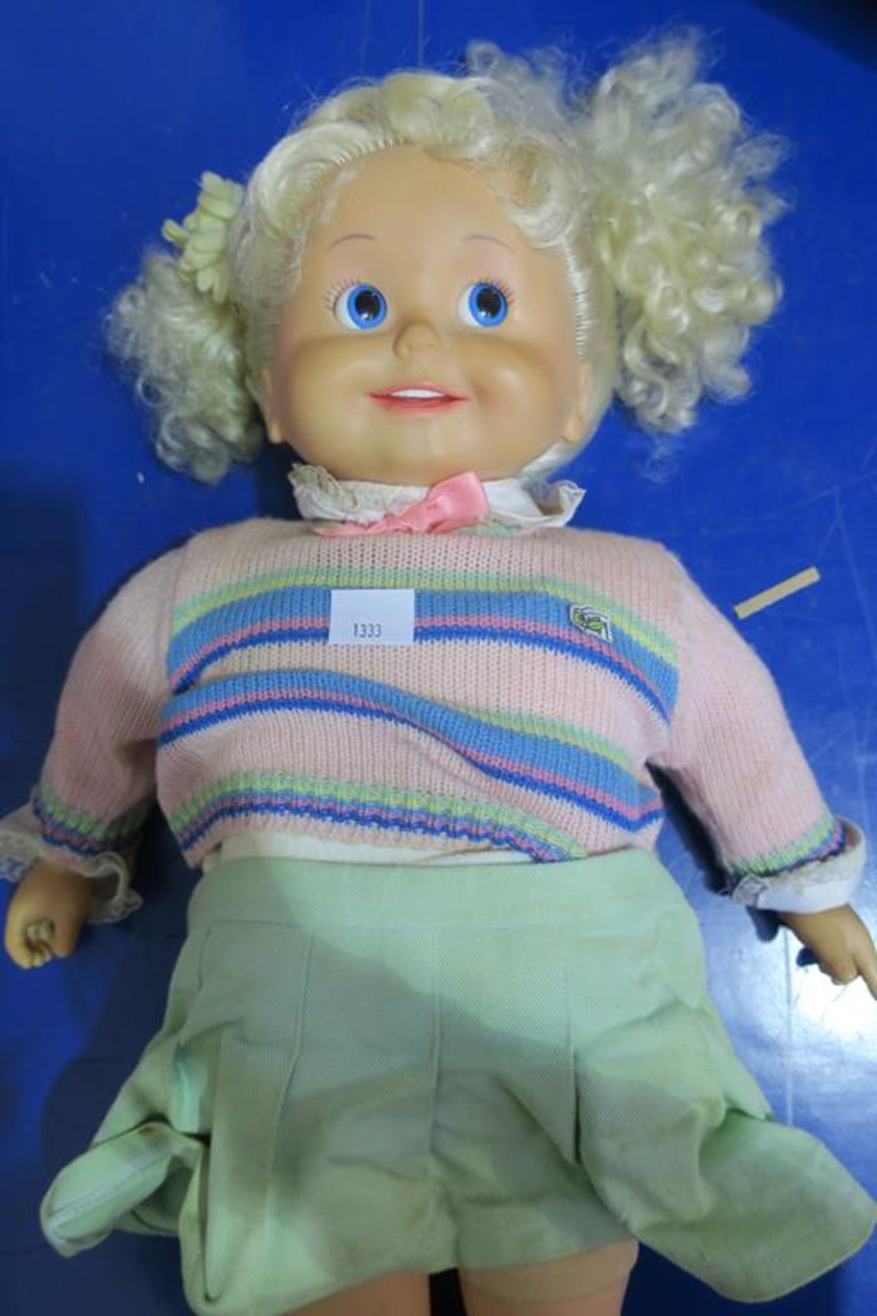 Vintage 80's Cricket Doll with 'Cricket Goes Camping Book' - Image 2 of 4