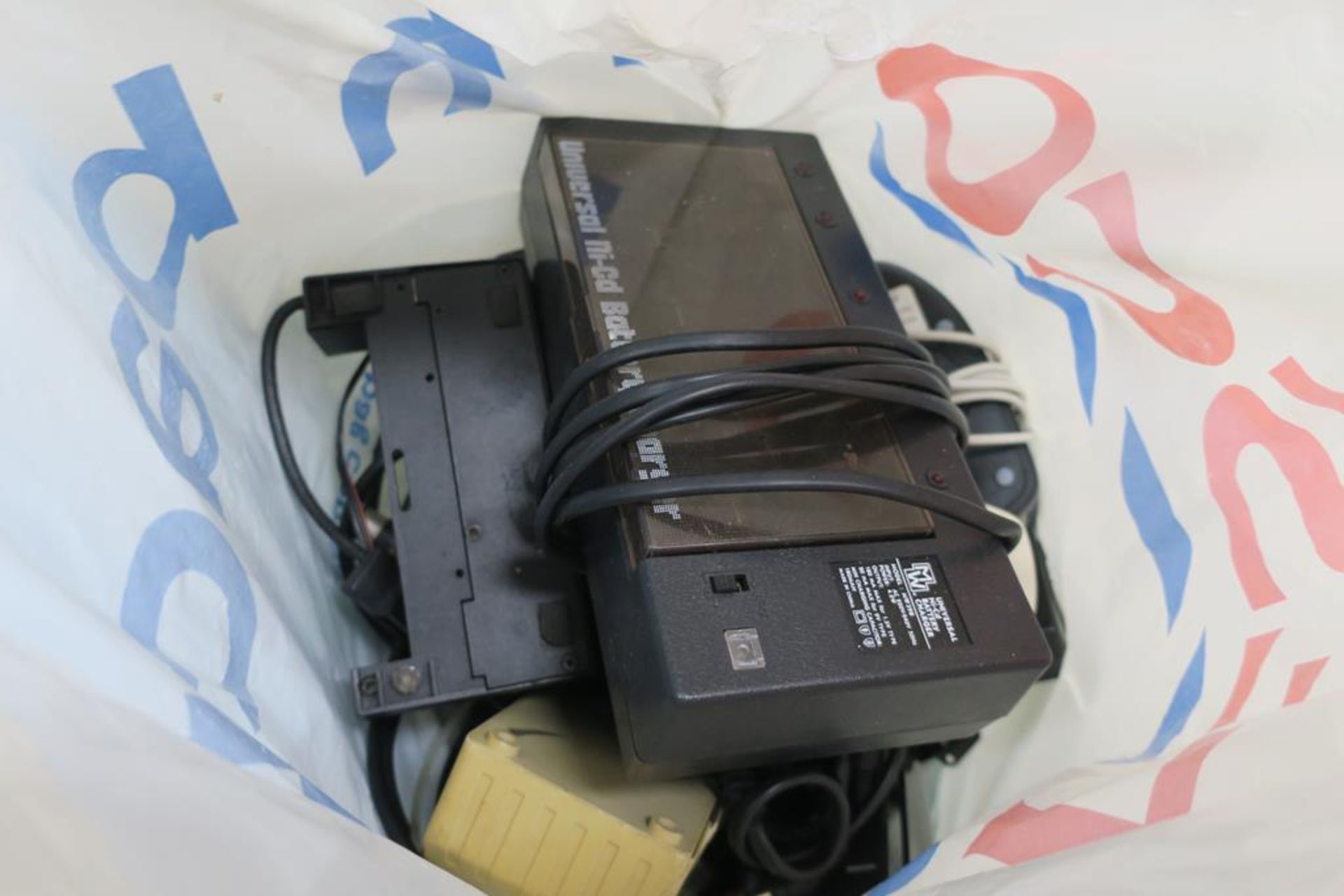 Atari 2600 System (no control pad) with Games - Image 7 of 7