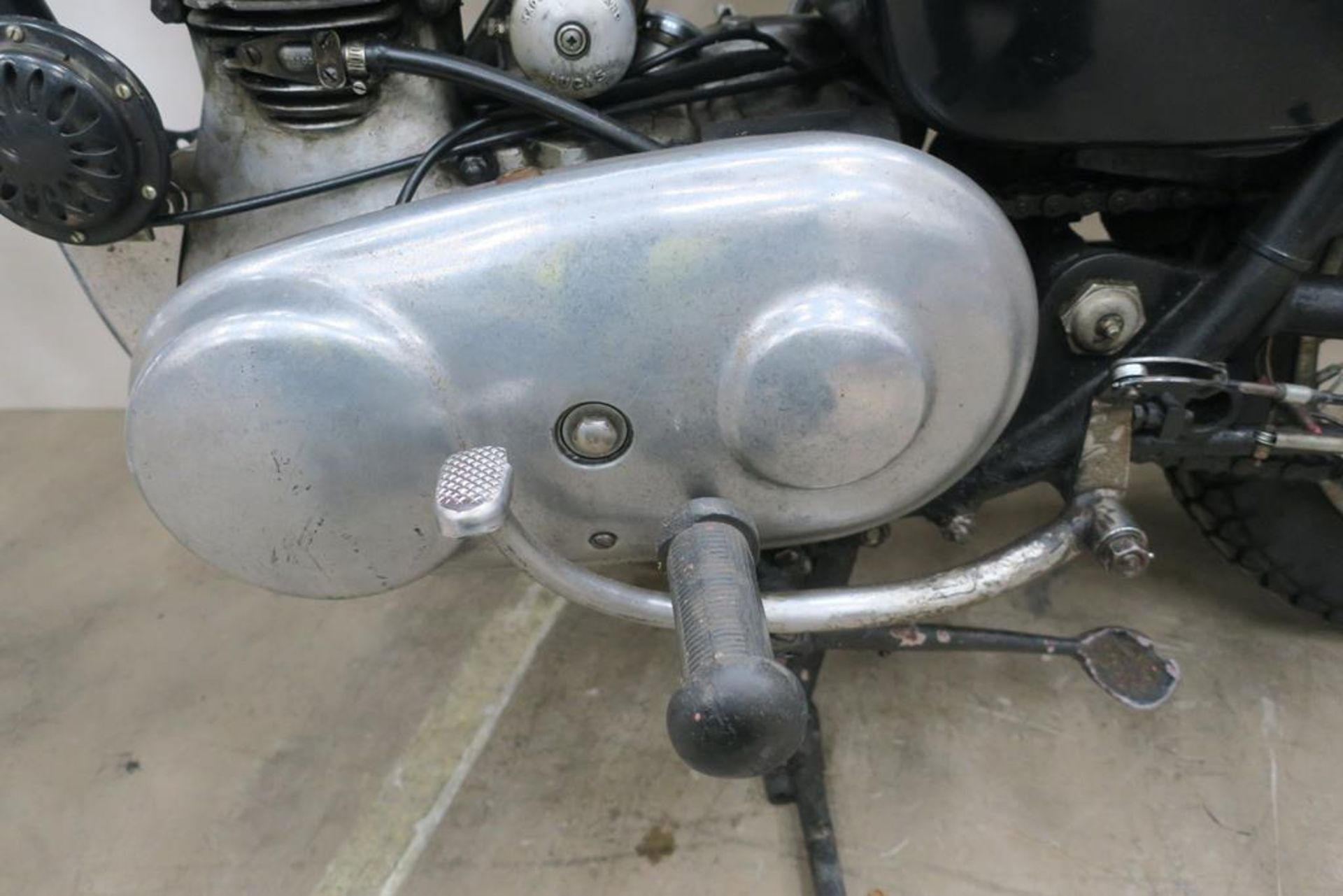 A Royal Enfield Motorcycle - Image 15 of 18