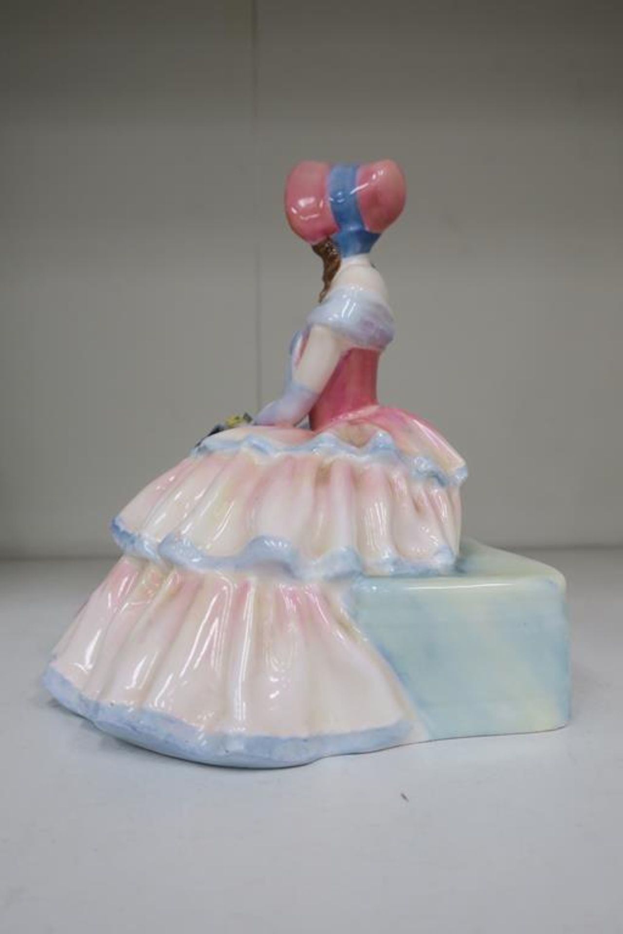 Royal Doulton Daydreams Figurine - Image 4 of 5