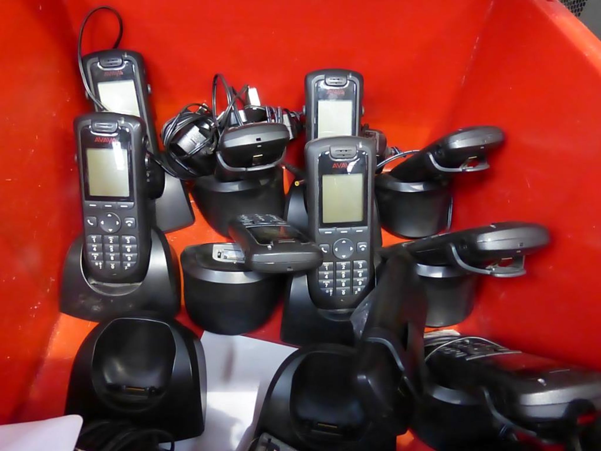 12 x Avaya DC3 Phones & Charges