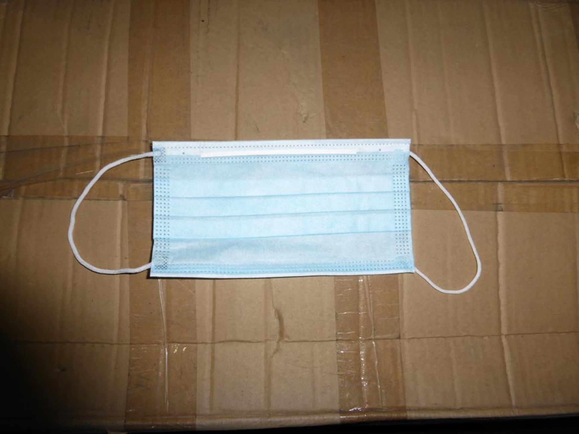 16200 ( 6 Boxes) White/Blue Face Masks - Image 2 of 2