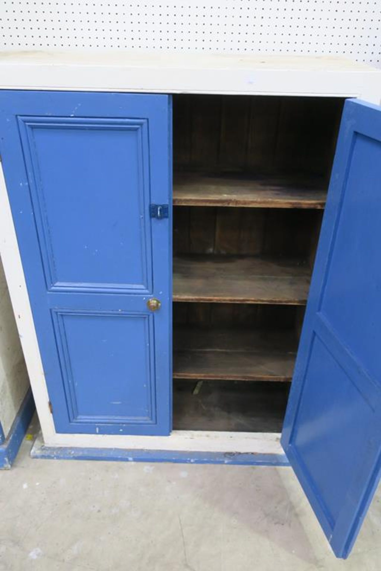 A Tall blue & white painted Pine Cupboard - Image 3 of 3