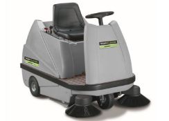 Topfloor TF110R-TRS Ride-On Floor Vacuum Sweeper, electric, charger, total sweep width (1100mm),