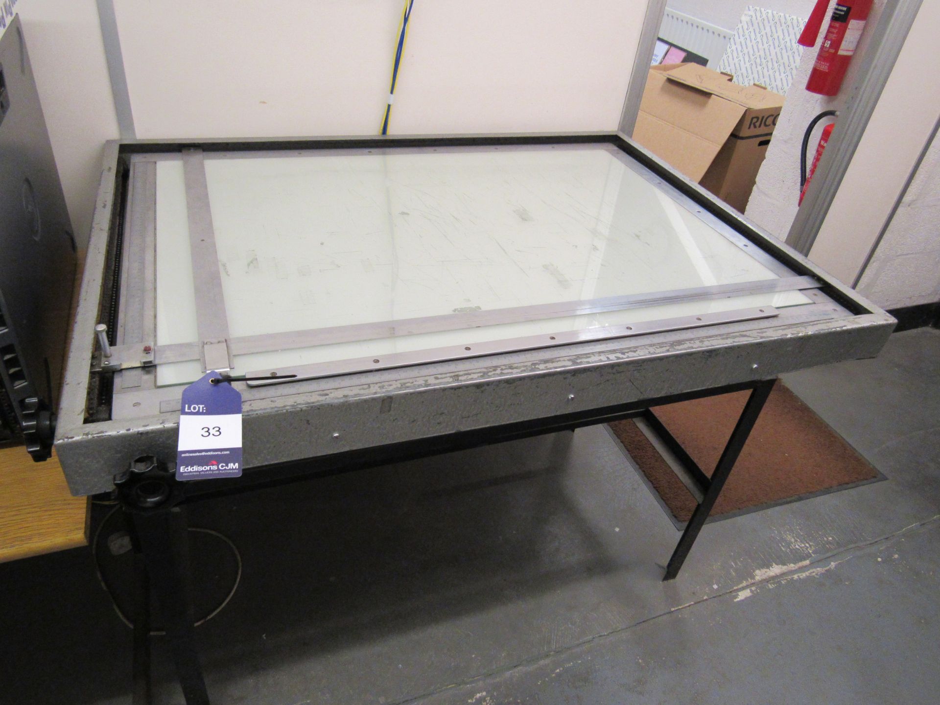 Illuminated Inspection Table