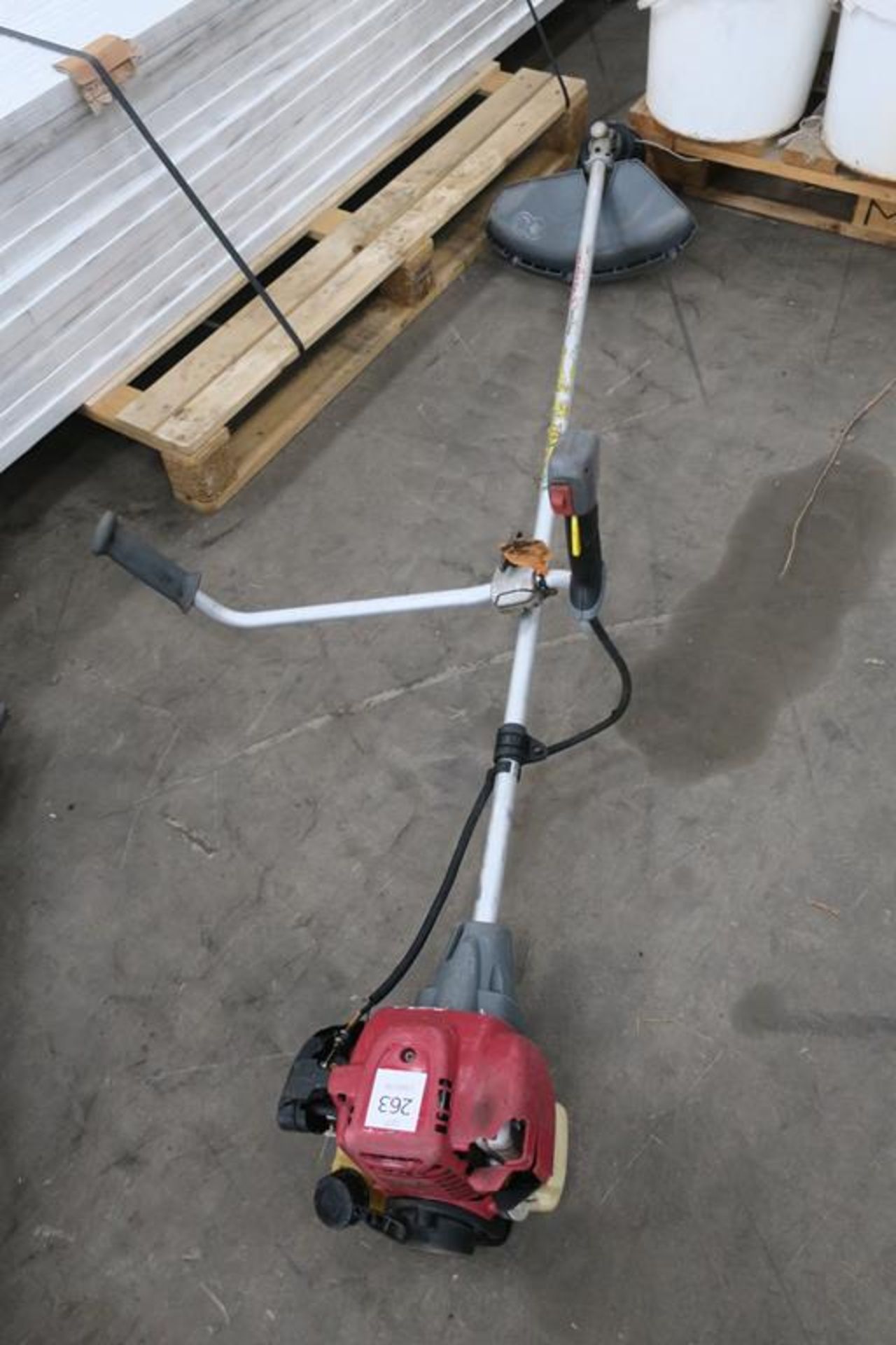 A Honda UMK435UE 4 Stroke Brush Cutter