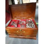 This is a Timed Online Auction on Bidspotter.co.uk, Click here to bid. A Wooden Cutlery Box with