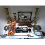 This is a Timed Online Auction on Bidspotter.co.uk, Click here to bid. A Shelf containing assorted