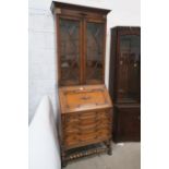 This is a Timed Online Auction on Bidspotter.co.uk, Click here to bid. A Pre-War Oak Bureau Bookcase