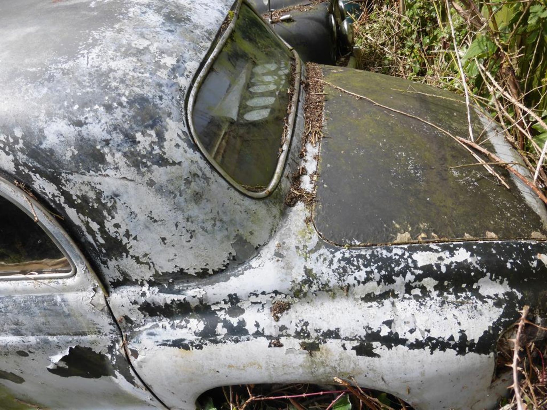 A Rover P4 (in need of restoration) - Image 3 of 8
