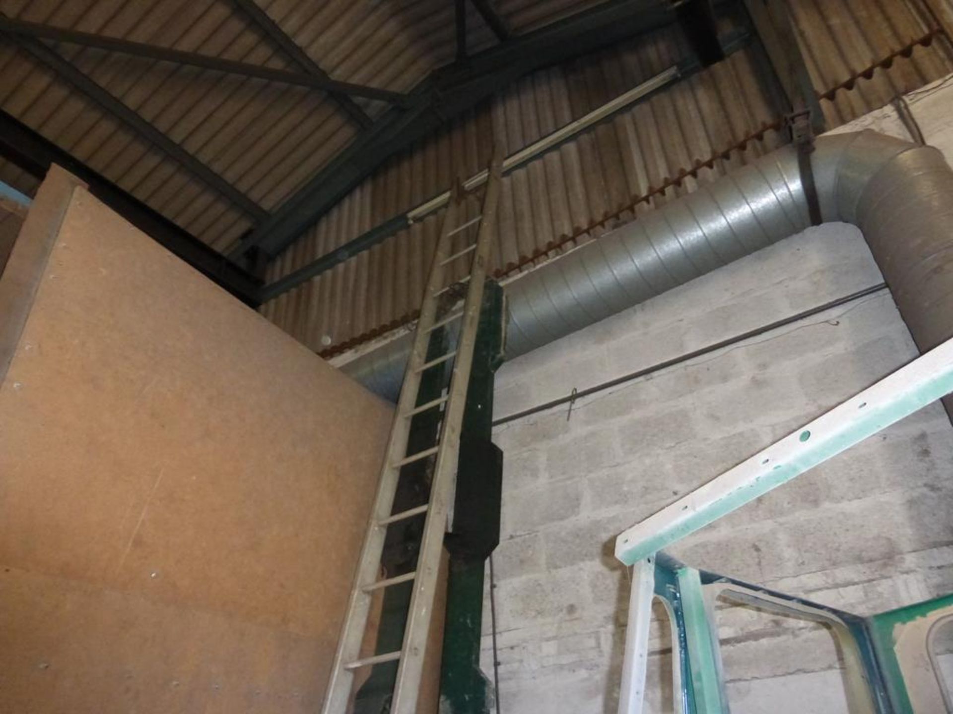 A Large Ladder Section - Image 2 of 2