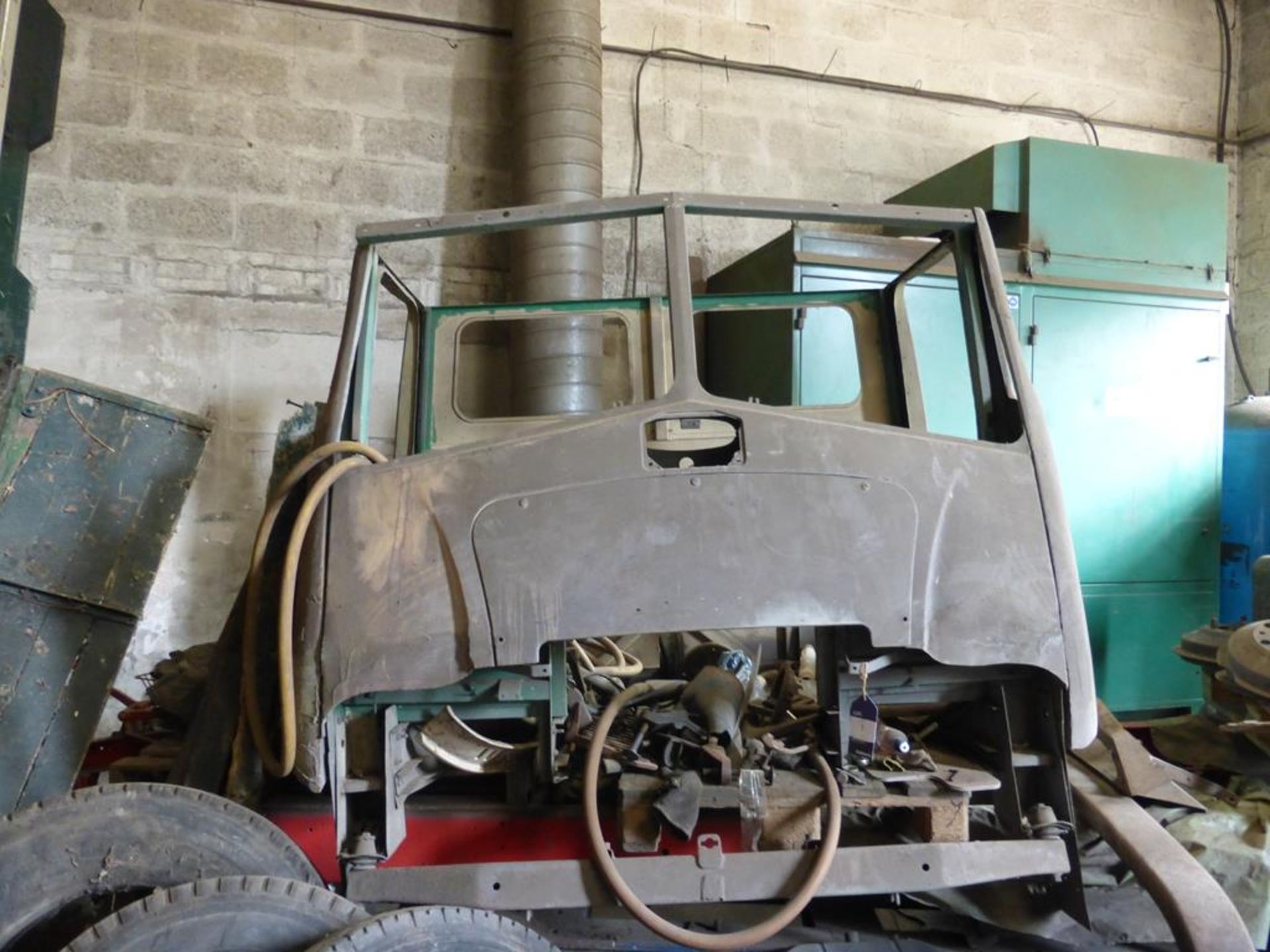 A 1950's Morris Series 3 Flat Bed Lorry