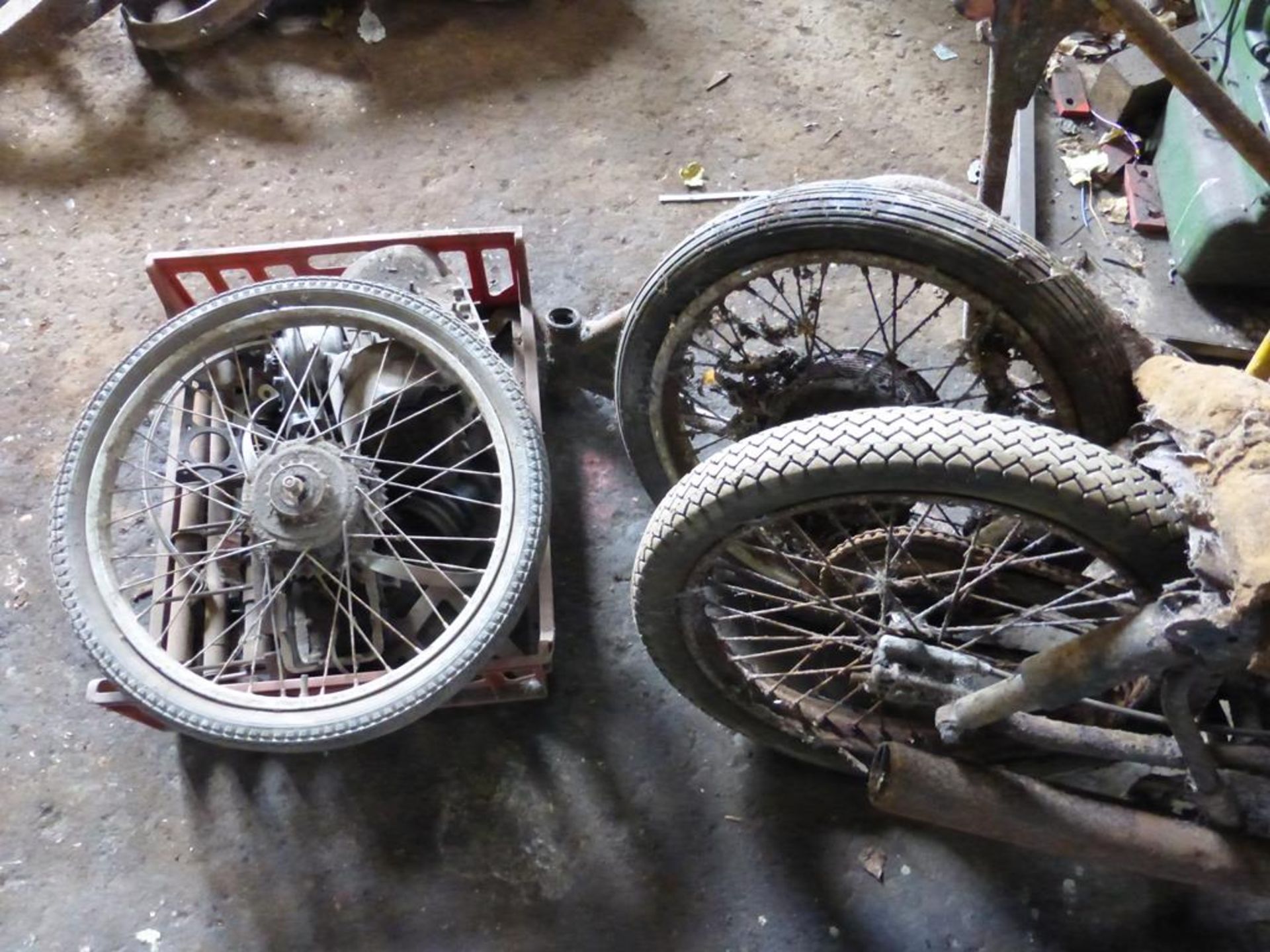 A BSA Bantam 175 (in need of restoration) - Image 4 of 5