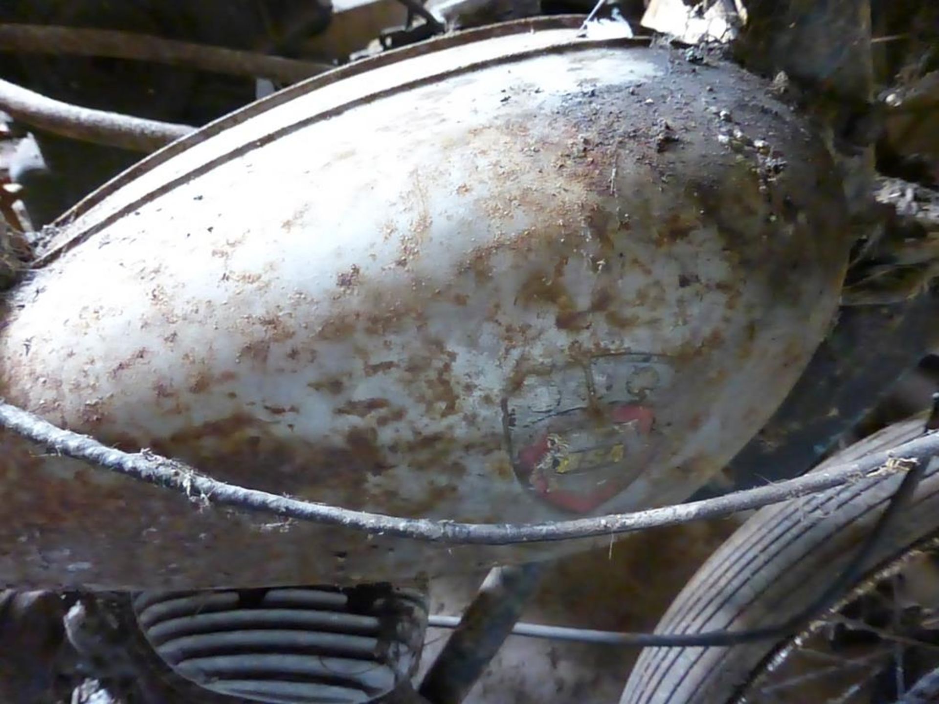 A BSA Bantam 175 (in need of restoration) - Image 3 of 5