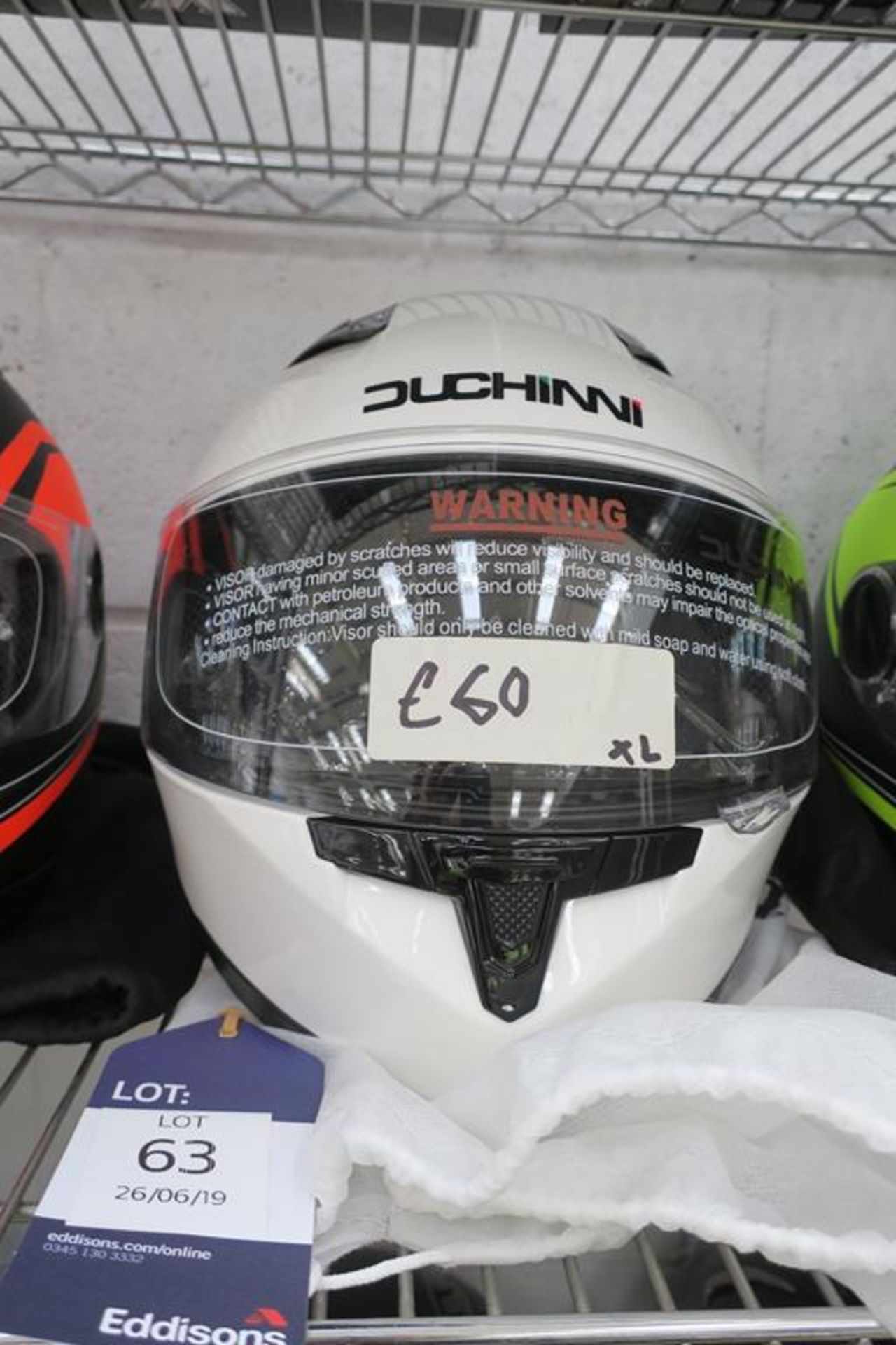 Duchinni YH-FF968 Size XL Helmet comes with HJC Helmet Bag