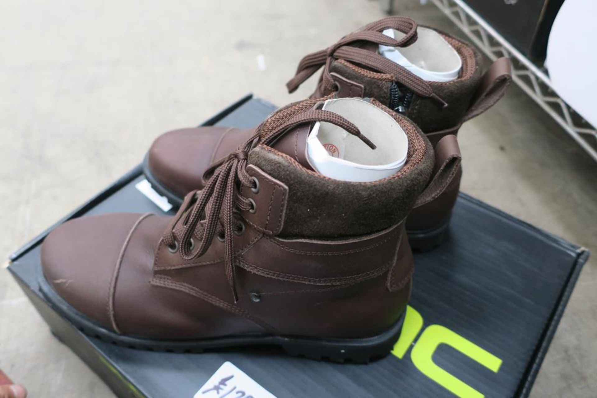 Duchinni Sherwood Waterproof Motorcycle Boots - Image 3 of 4