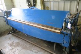 Hydraulic Folding Machine 2400mm x 3mm Capacity