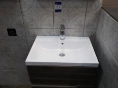600 Basin and unit. RRP £750