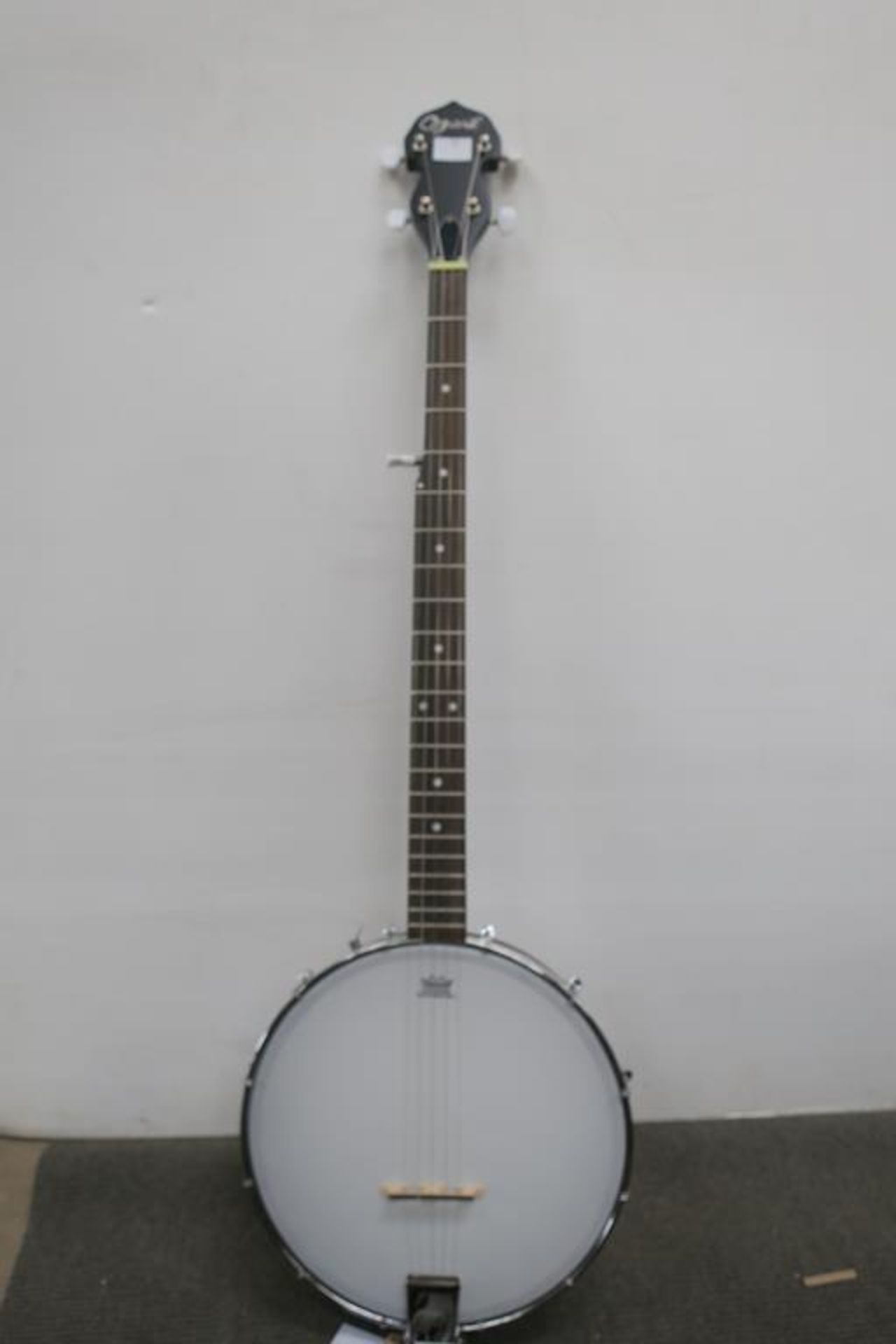 Ozark 5 String Banjo with case - Image 4 of 5