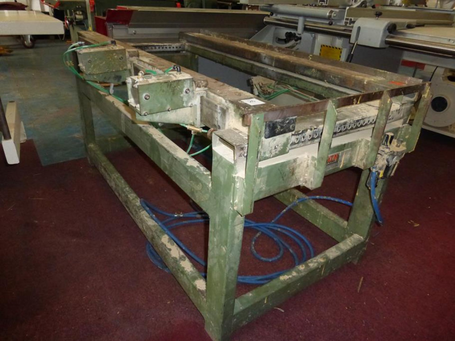 Pneumatic Clamping Table 730mm by 1630mm Bed. - Image 6 of 6