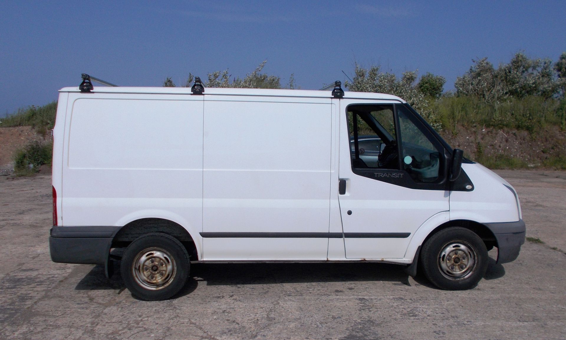 Ford Transit 100 T260 Trend FWD Panel Van, registration CV63 SPZ, date of registration 9 December - Image 6 of 12