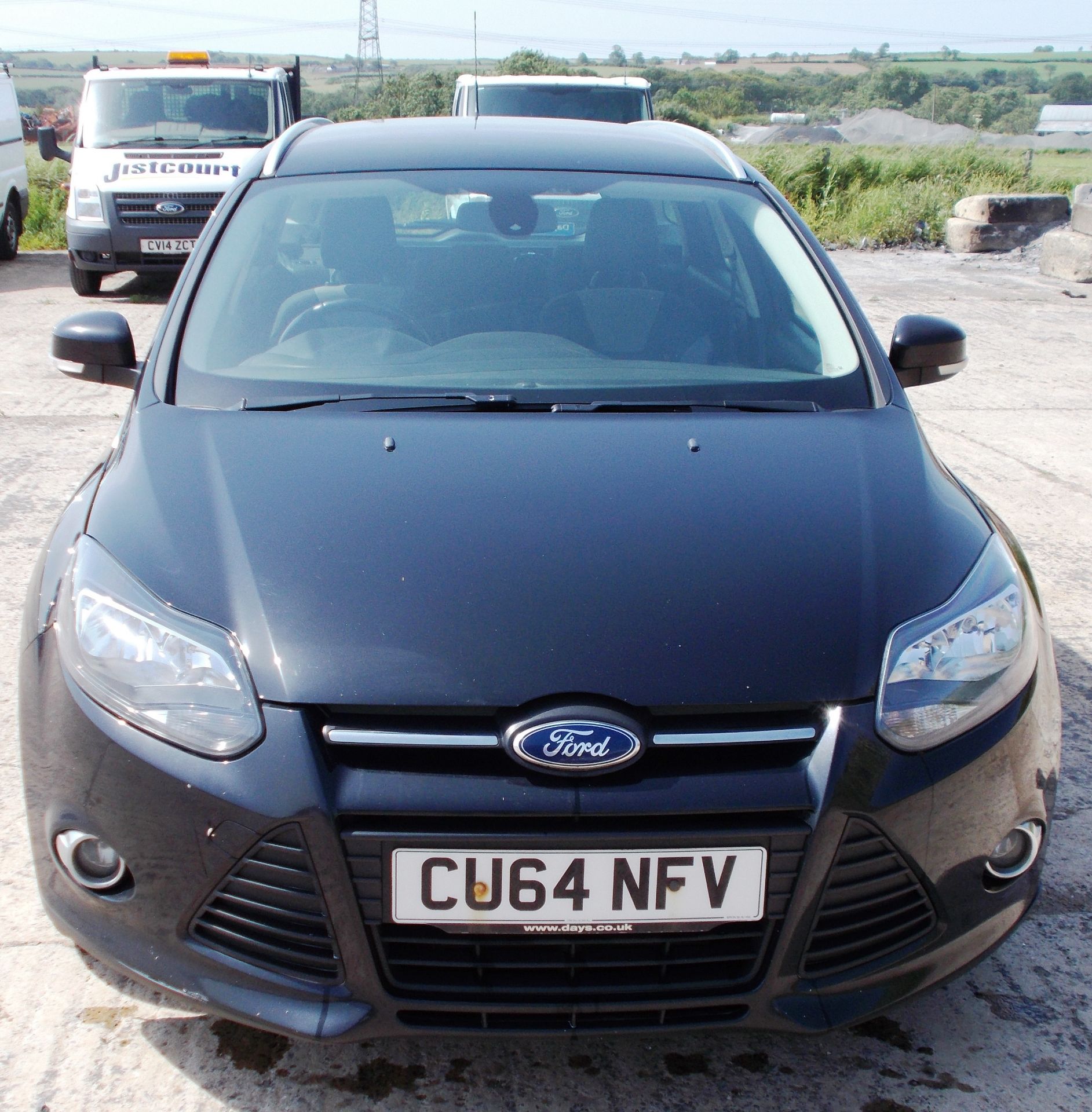 Ford Focus Zetec Navigator 1.6TDCI Estate, registration CU64 NFV, date of registration 24 December - Image 8 of 15