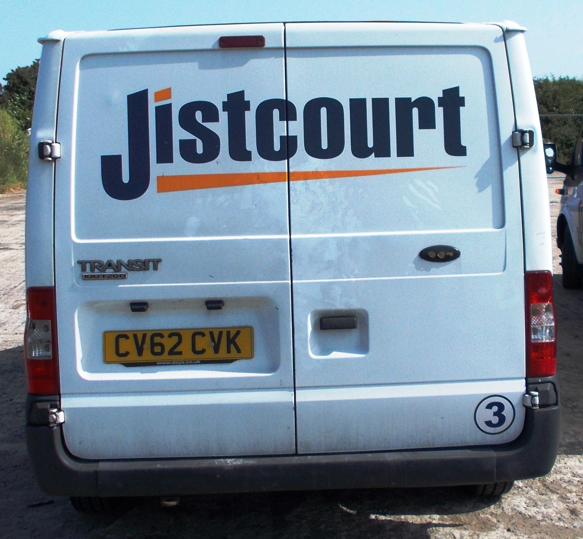 Ford Transit 100 T260 FWD Panel Van, registration CV62 CVK, date of registration 14 September - Image 4 of 11