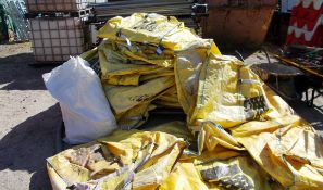 Airdeck Aggregate Bags to Pallet