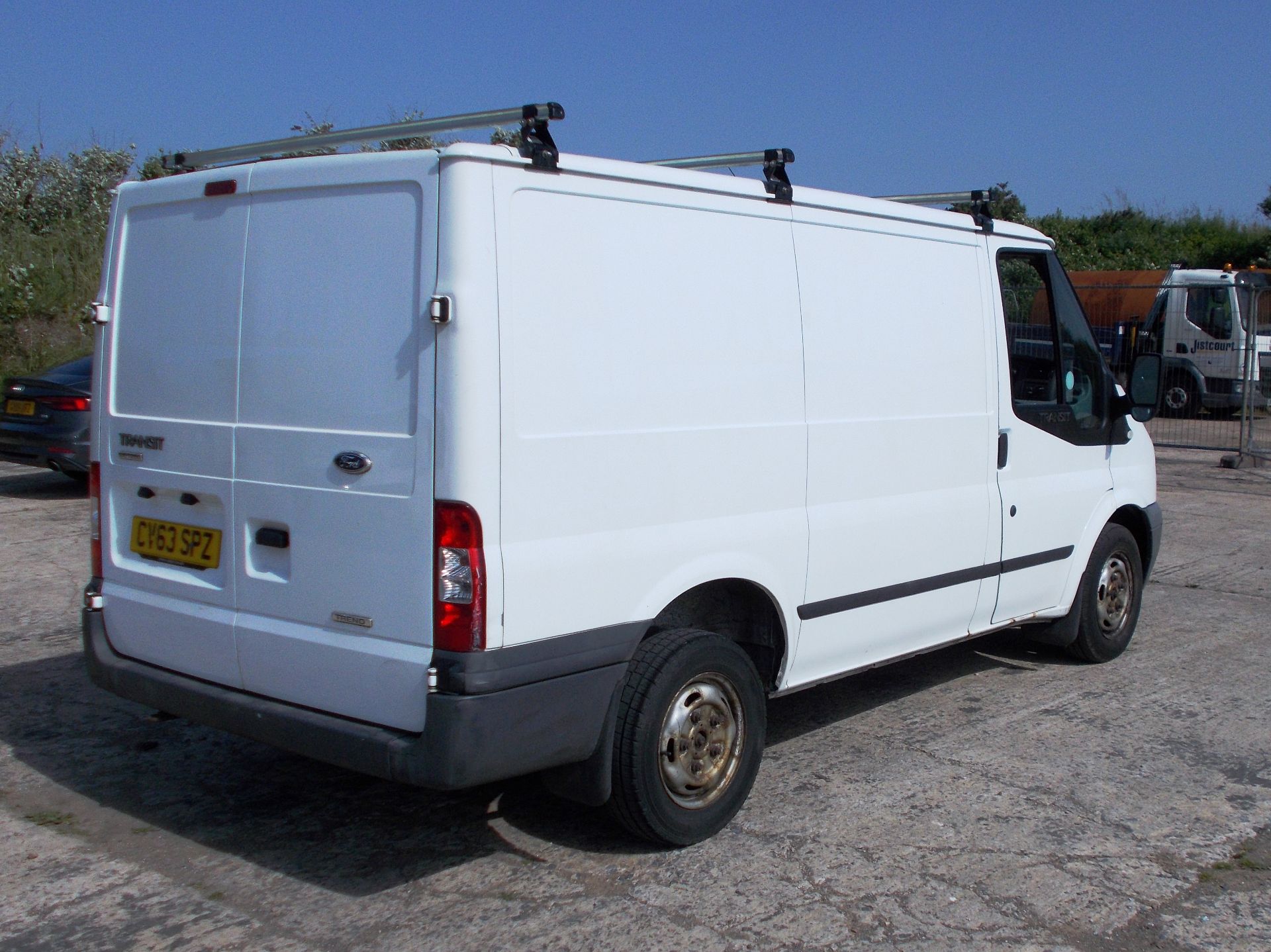 Ford Transit 100 T260 Trend FWD Panel Van, registration CV63 SPZ, date of registration 9 December - Image 5 of 12