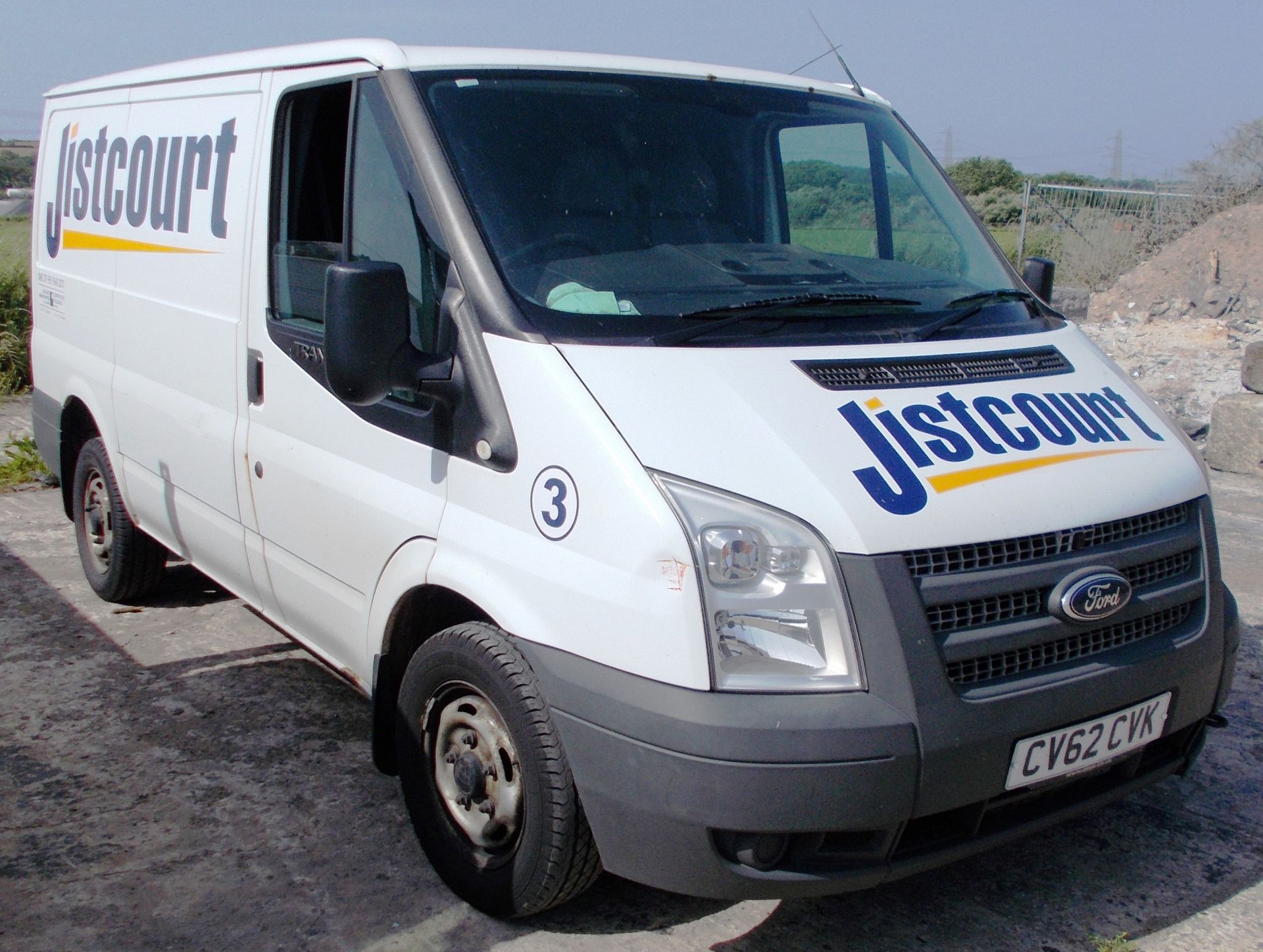 Ford Transit 100 T260 FWD Panel Van, registration CV62 CVK, date of registration 14 September - Image 6 of 11