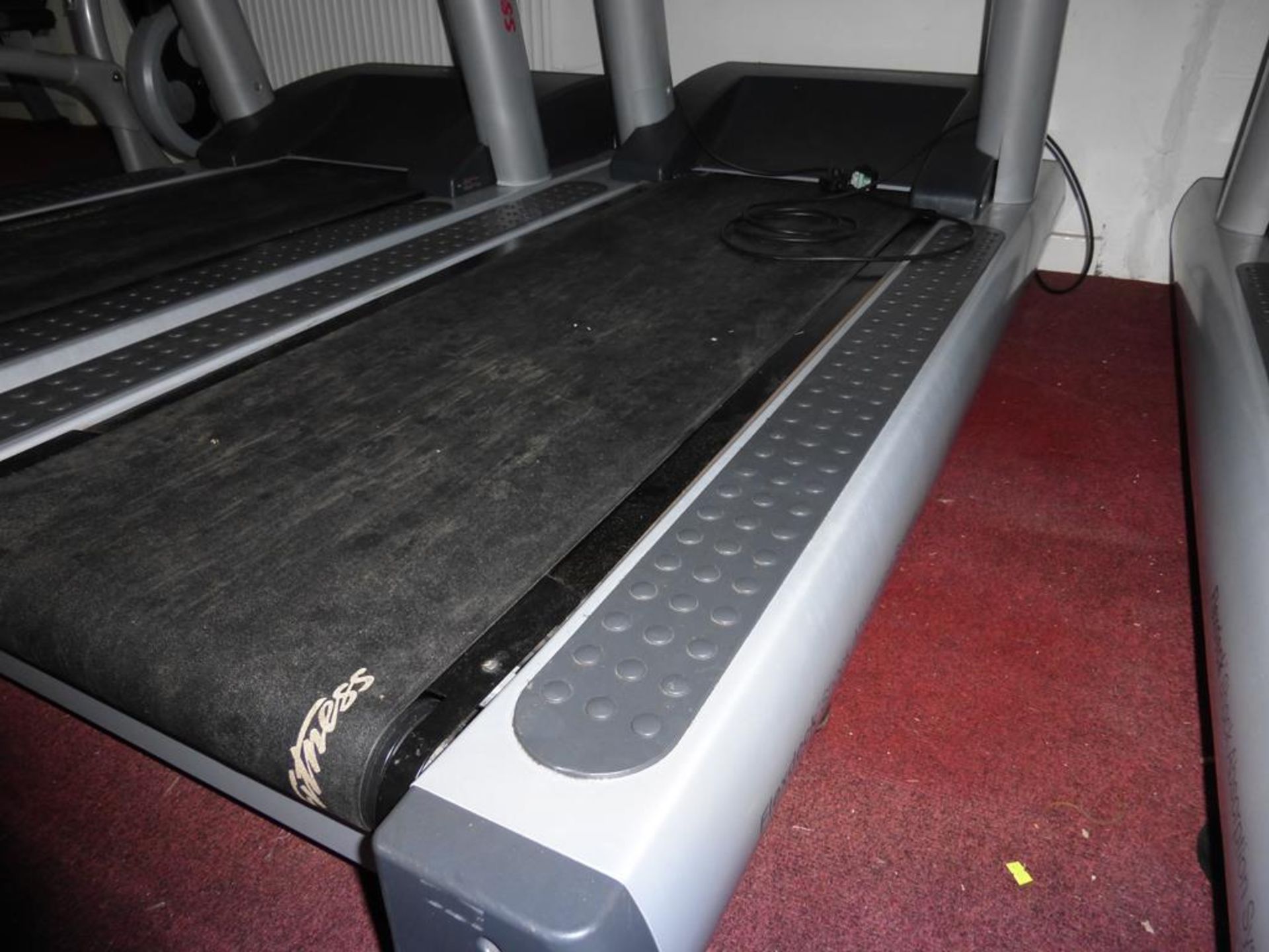 Life Fitness Flexdeck Treadmill - Image 3 of 4