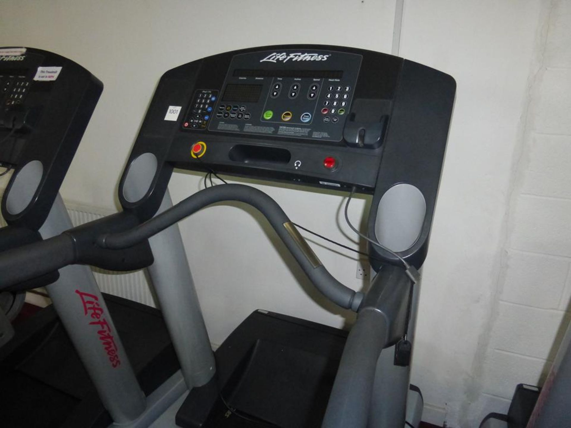 Life Fitness Flexdeck Treadmill - Image 4 of 4