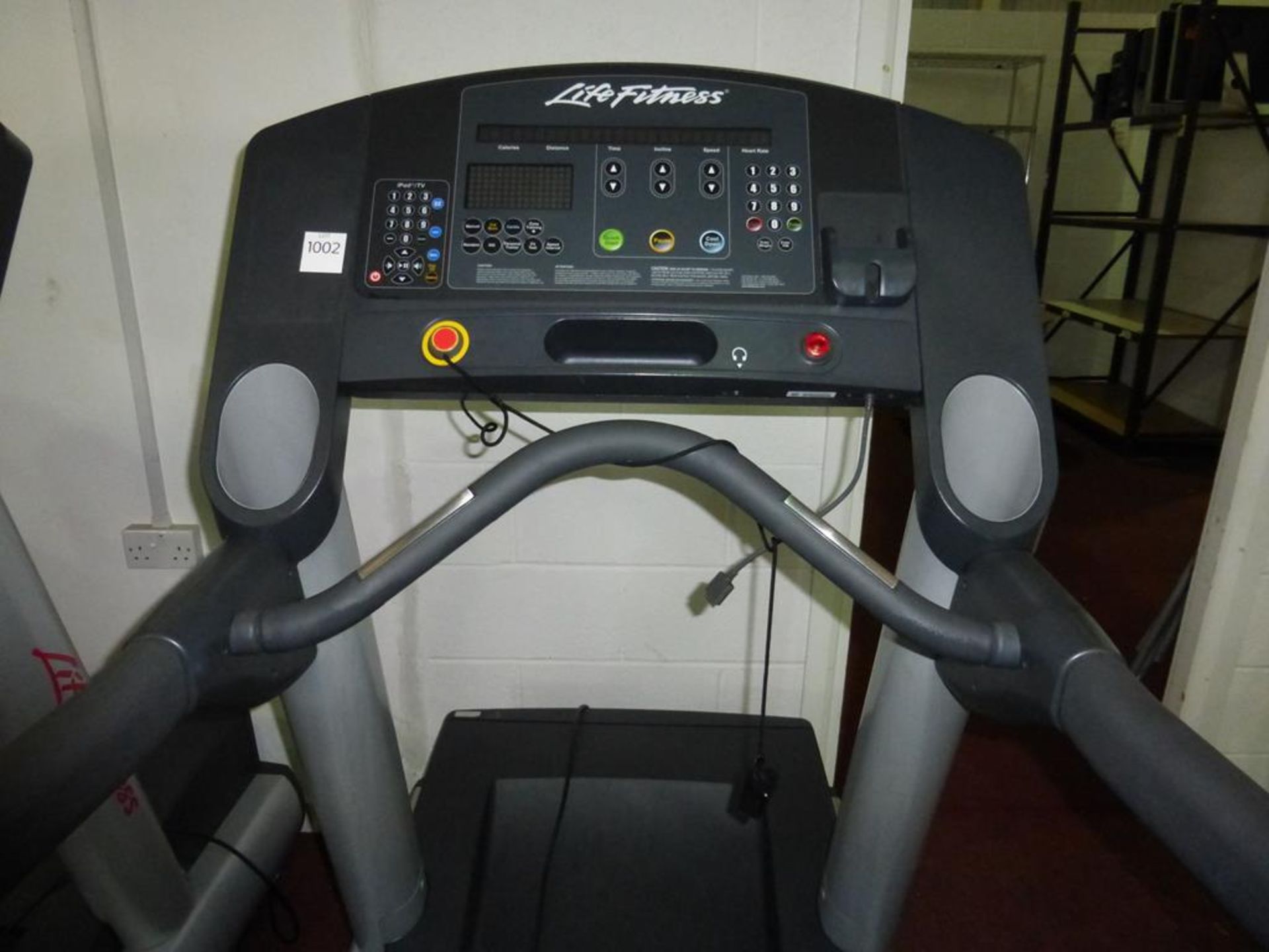 Life Fitness Flexdeck Treadmill - Image 2 of 3