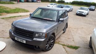 Land Rover Range rover Vogue TDV8 A Estate, Grey,