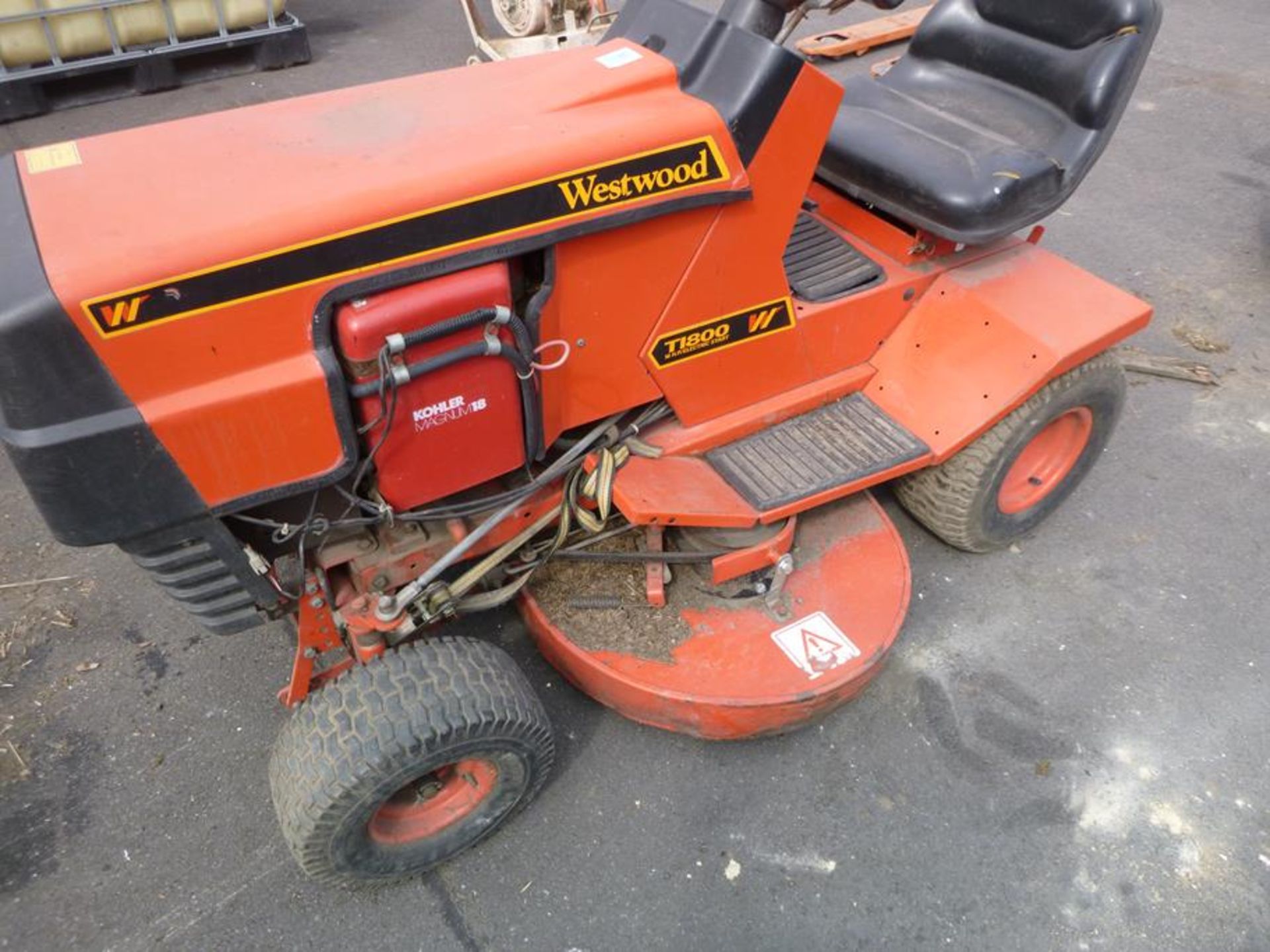 Westwood T1800 Lawn Tractor (No Key) - Image 4 of 4