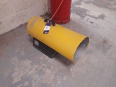 Master BLP73KWBV Space Heater (2011) Serial Number PC33106676 (Gas Bottle not included)