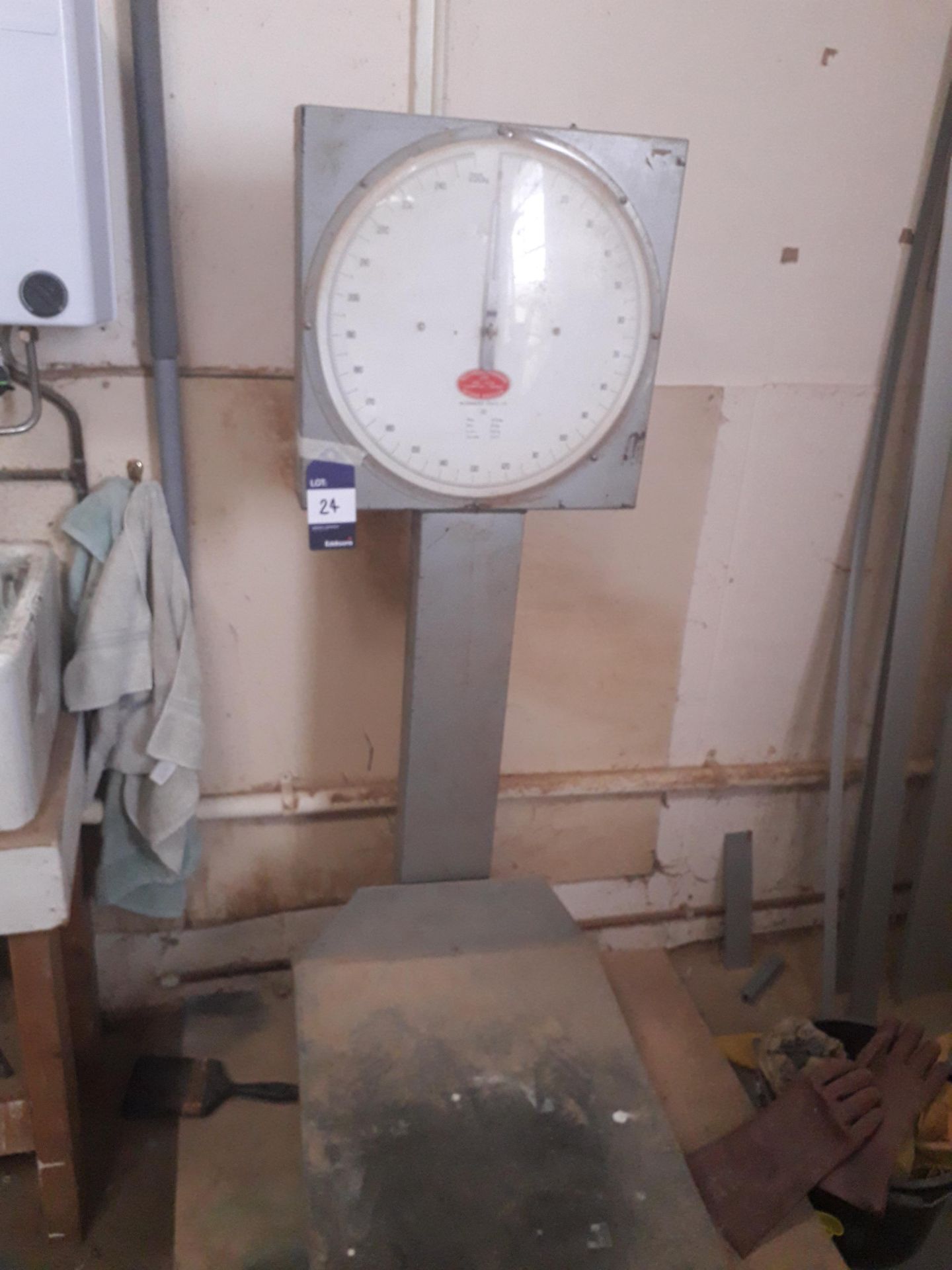 1 x 250kg Platform Weighing Scales