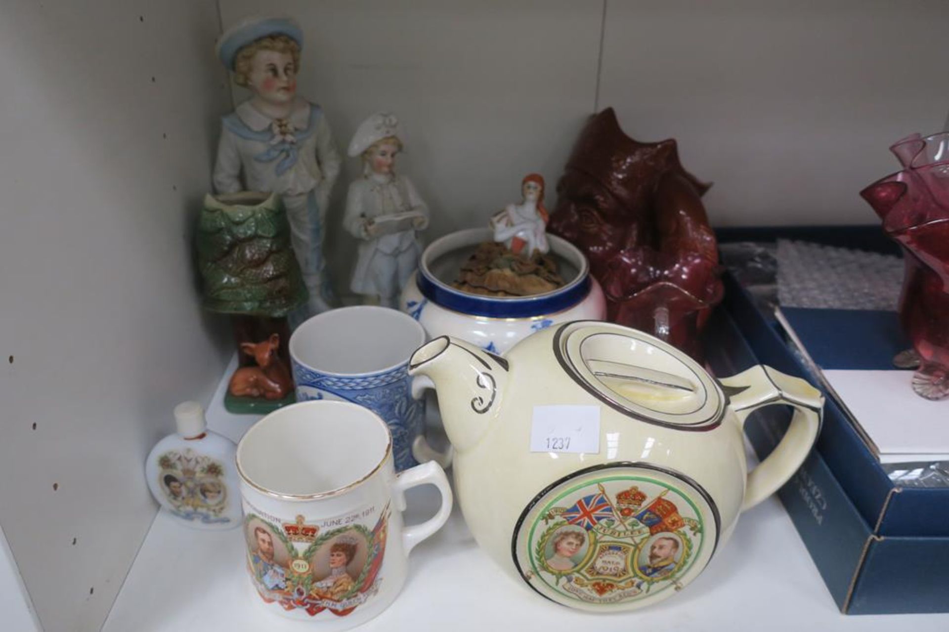 George VI Coronation and Jubilee items, Cranberry - Image 2 of 8