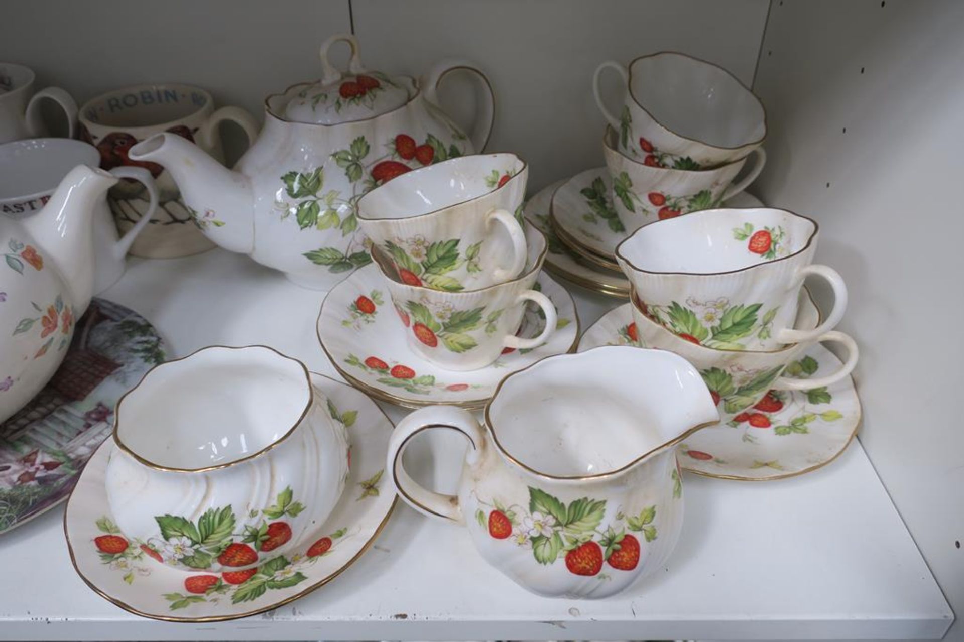 Ringtons seventeen piece Tea Service, other Decora - Image 3 of 10