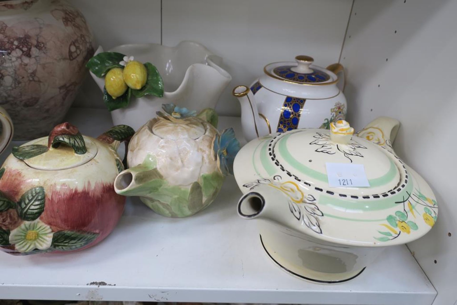 Teapots, Figurines and other Ornaments - Image 6 of 13