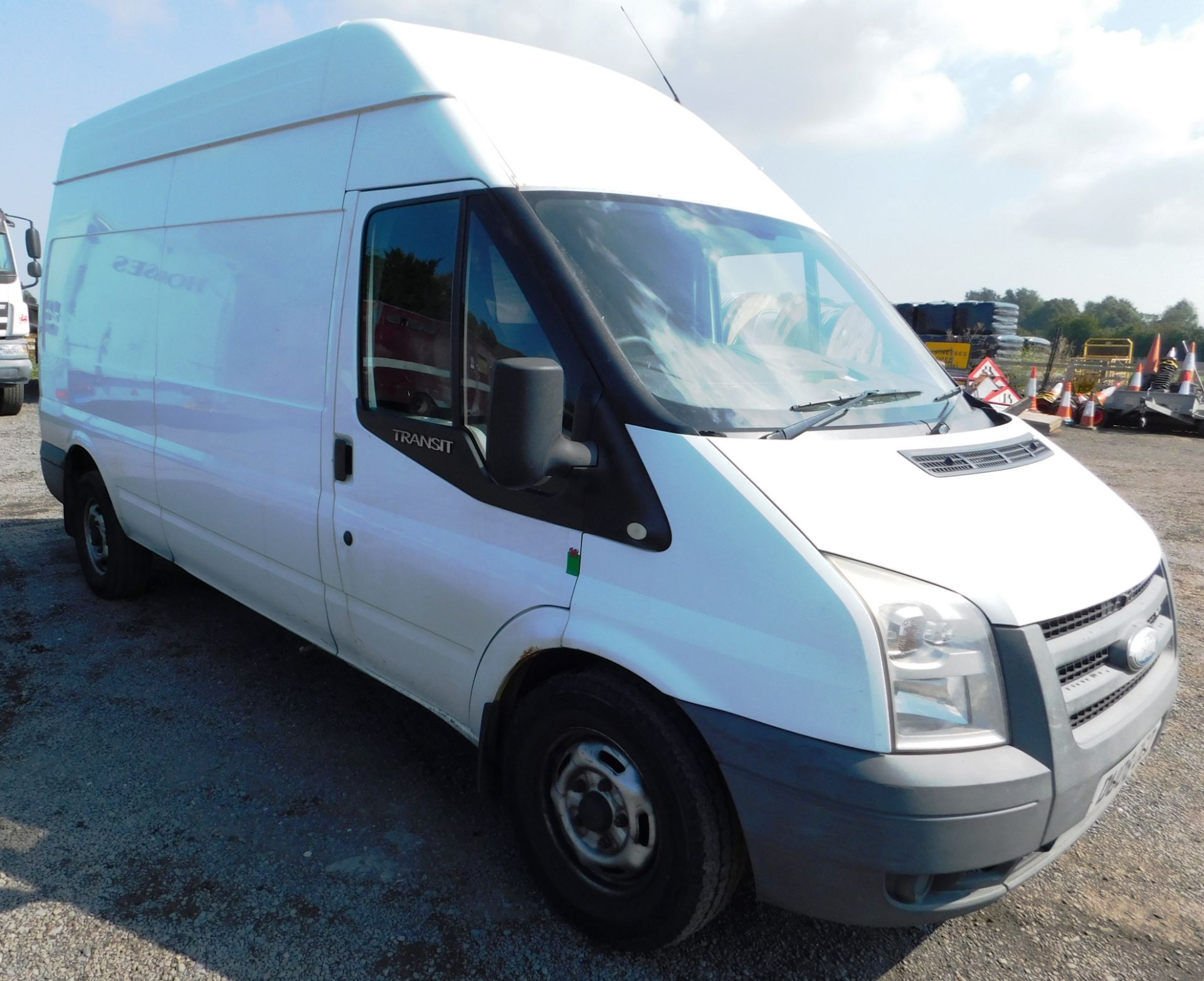 Ford Transit 350 TDCi 115ps LWB Panel Van, registration DU08 OCD, first registered 27 March 2008, - Image 3 of 8