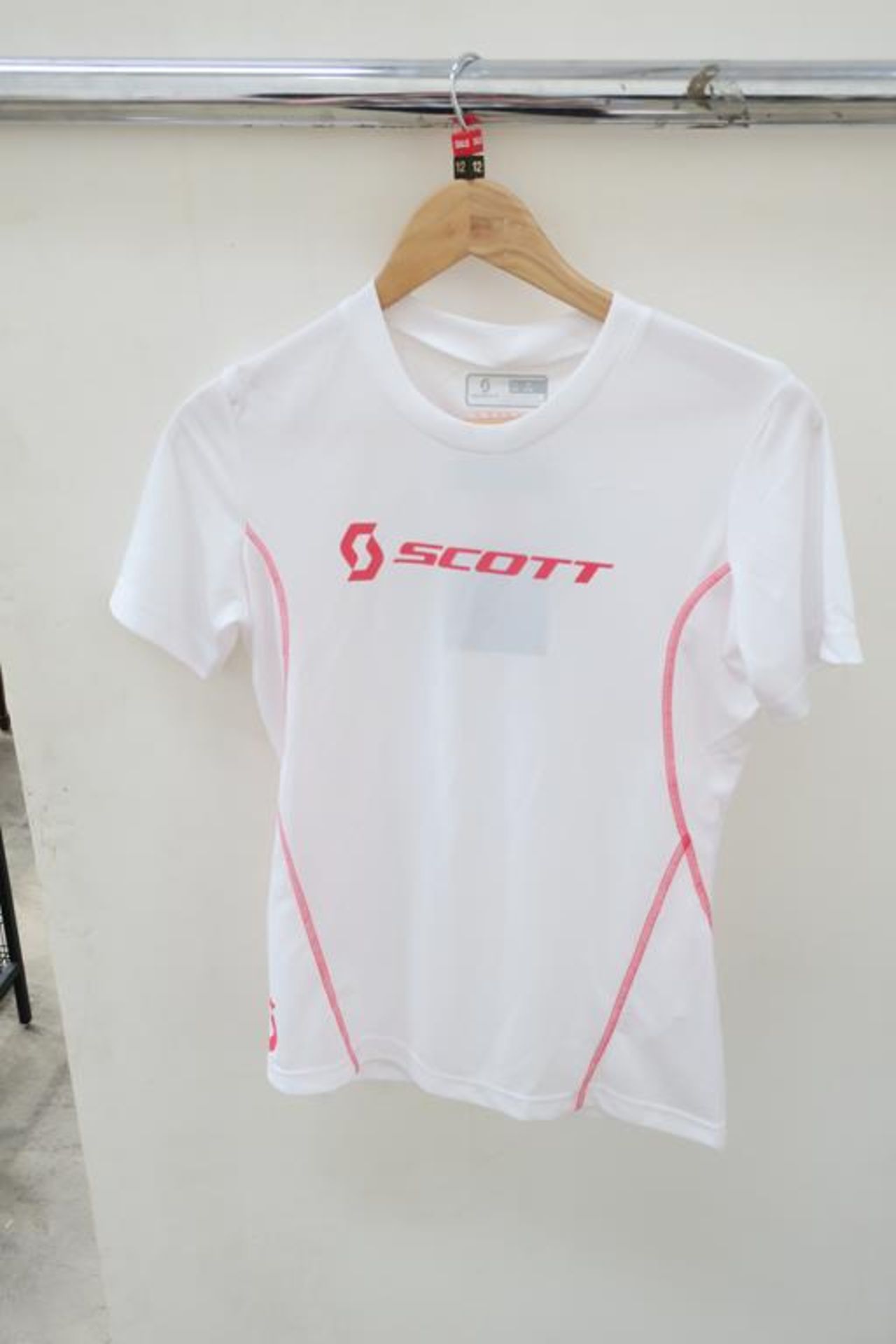 2 x Salomon Active Dry T-Shirts and Scott Running Shirt Womens - Image 2 of 4