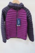 Haglӧfs Essens Mimic Womens Hooded Jacket in Lilac/Acai Berry size Small