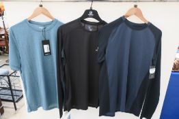 Mountain HardWear Butterman Crew Top together with a Salomon Mens Trail Runner Long Sleeve Tee and a
