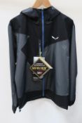 Salewa Pedroc 2 GTX Active Mens Jacket in Caviar size 48/Medium