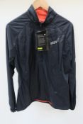 INOV-8 AT/C Thermoshell Synthetic Womens Jacket in Black/Coral size 14