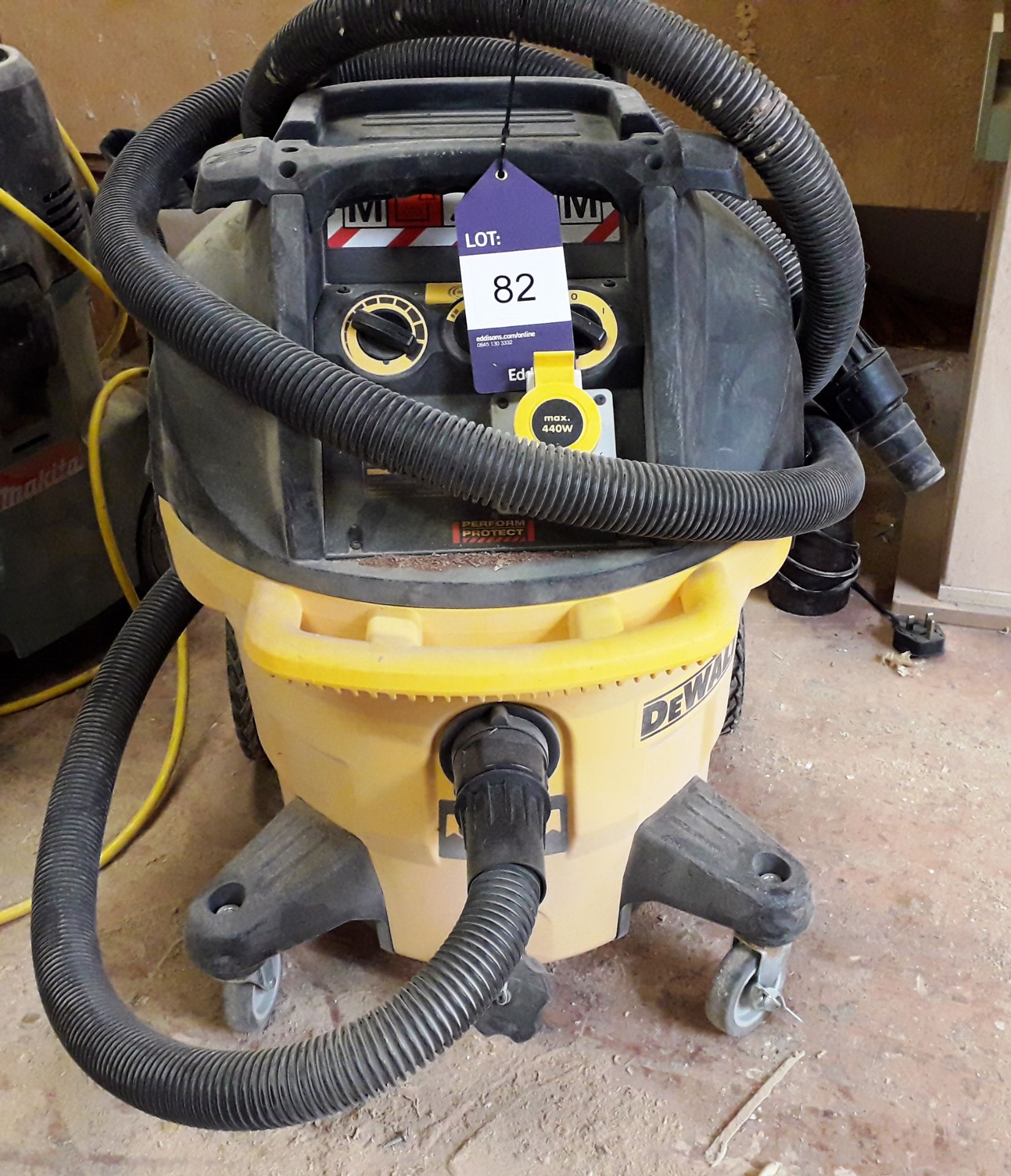 Dewalt DWV902M LX Vacuum / Extractor, 110v